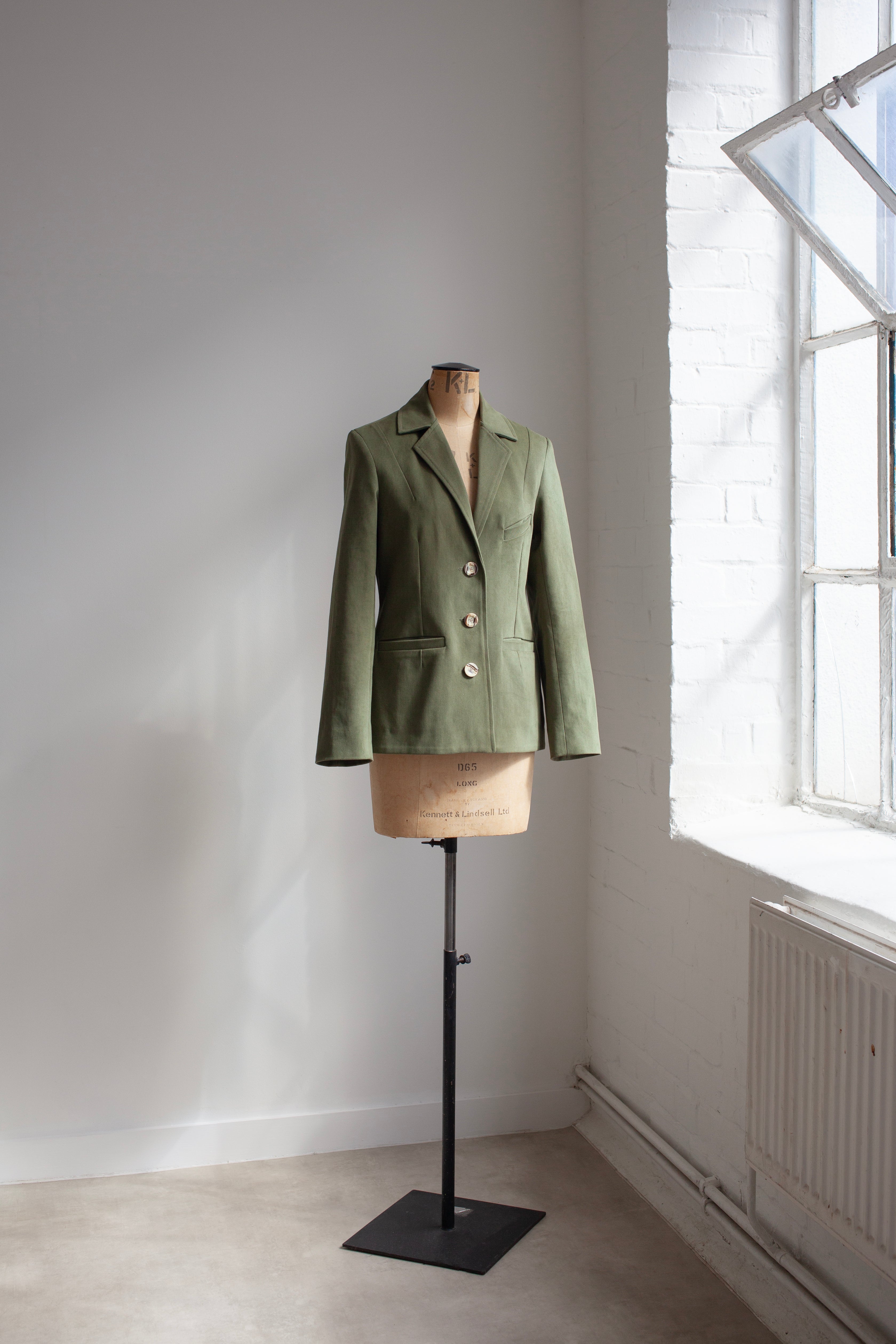 Sew exceptional clothes.